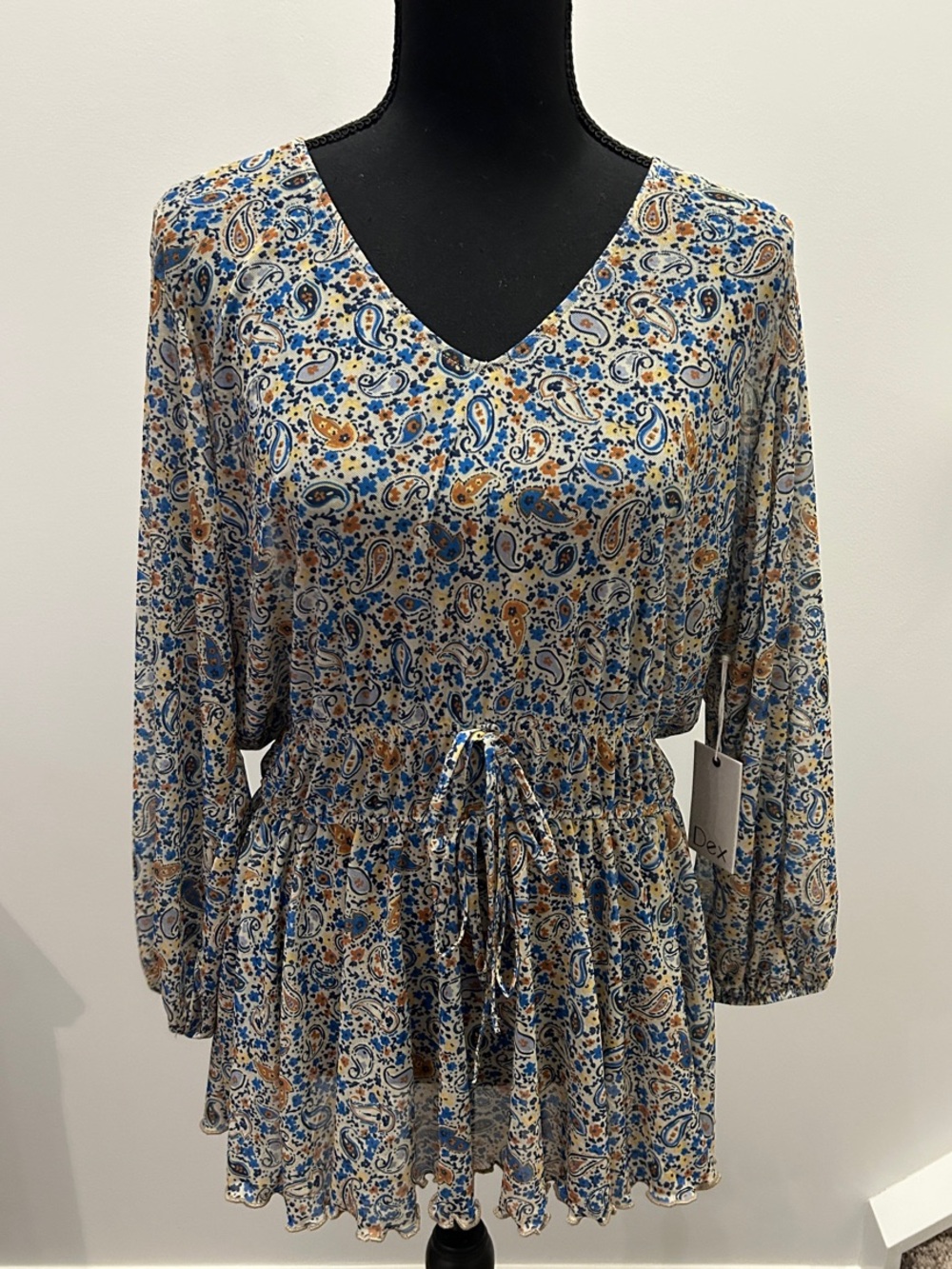 Dex Paisley V-Neck Long Sleeve Drawstring Waist Shirt- Blue & Tan    Size 1X